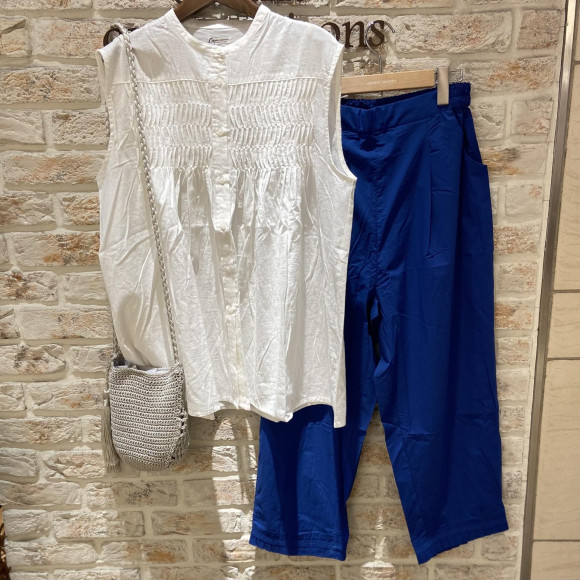 夏に涼しい薄手のコットンパンツが入荷しました！