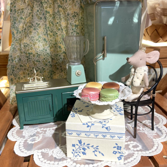 人気のメイレグから新アイテムが届きました(*^-^*)