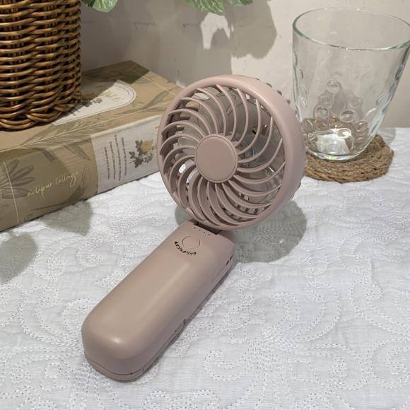 夏の必需品、大風量ハンディファン！