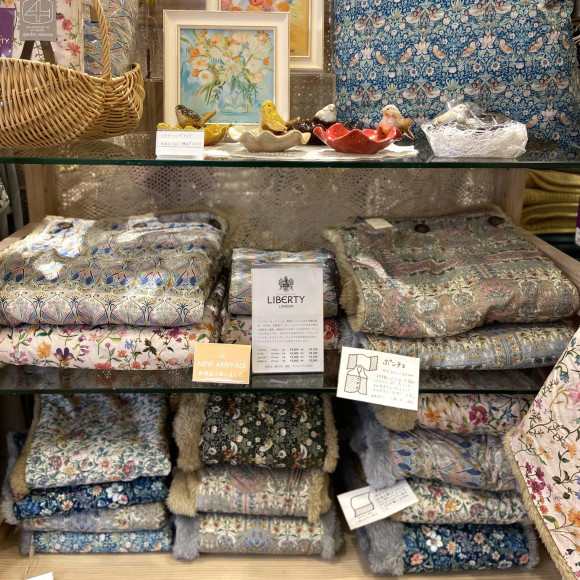❁キャトル・セゾンオリジナルのリバティシリーズが入荷しました❁