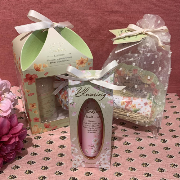 桜アロマシリーズが今年も入荷しました♬