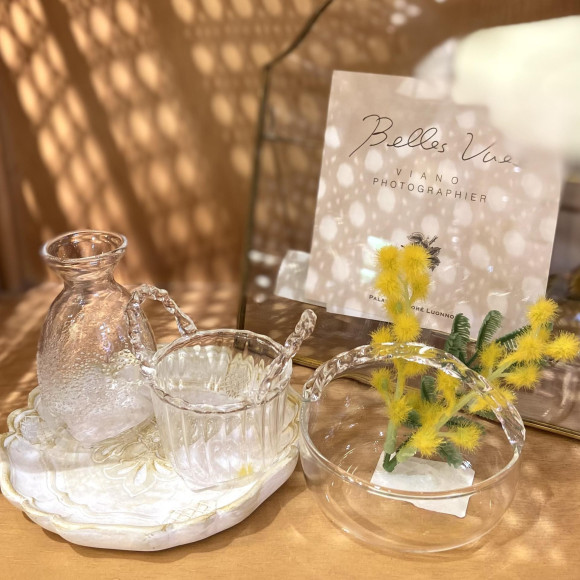 手のひらサイズのガラスベース