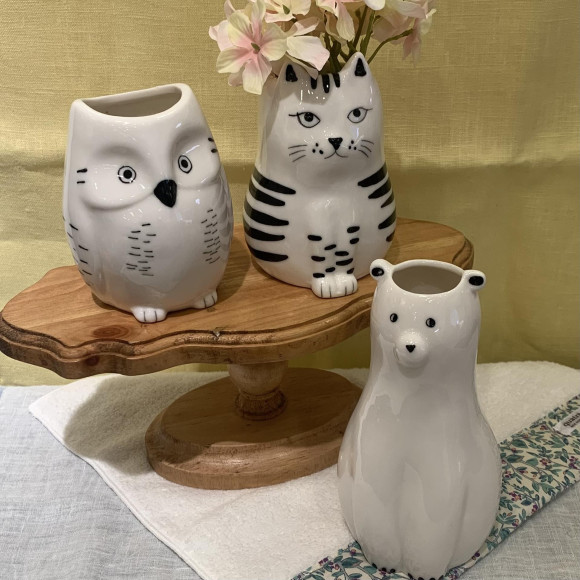 アニマルモチーフのフラワーベースが届きました(*^-^*)