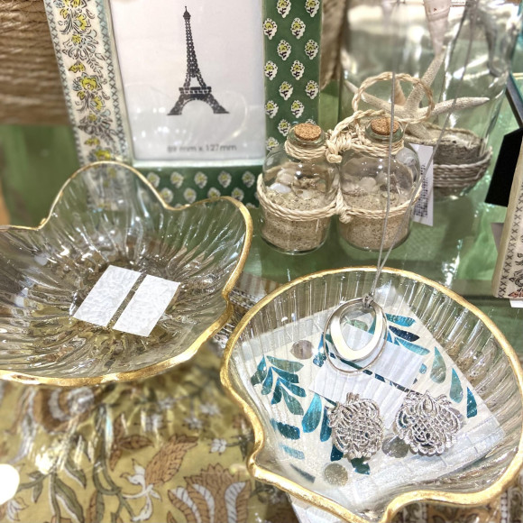 ถาดแก้วที่รู้สึกถึงฤดูร้อนเข้ามา!