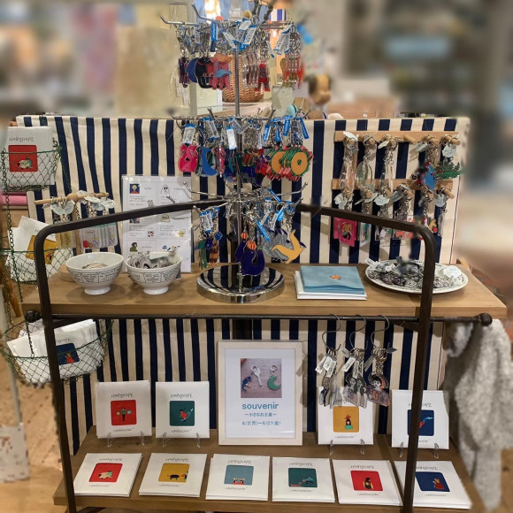 กำลังจัดงาน [ souvenir ... ของฝาก... เล็ก] เฉพาะฤดูกาลอยู่