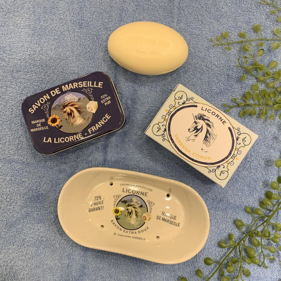 << การจัดแสดงงานกลิ่นหอมของฝรั่งเศสริโคะนุ >> อยู่ระหว่างการจัดการได้รับความนิยม!