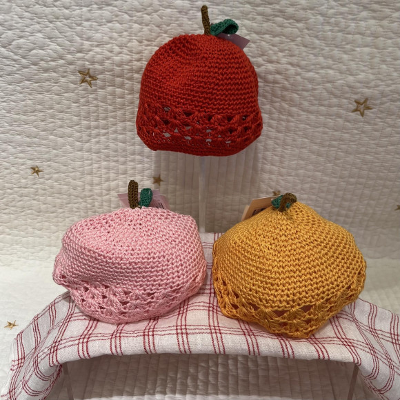 可愛いベビー用帽子がとどきました♫