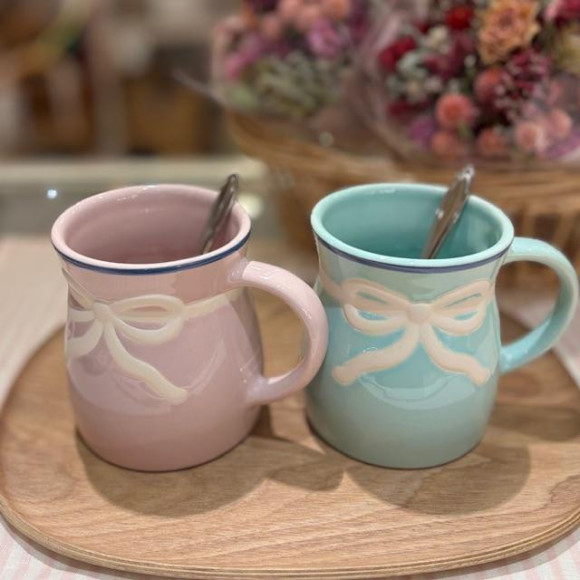 可愛いリボンブーケマグが入荷しました♪