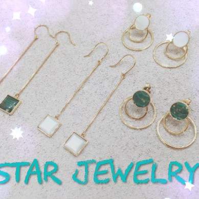 夏のユニークピアス
