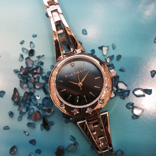 LOVE　STAR　Watch　数量限定!!