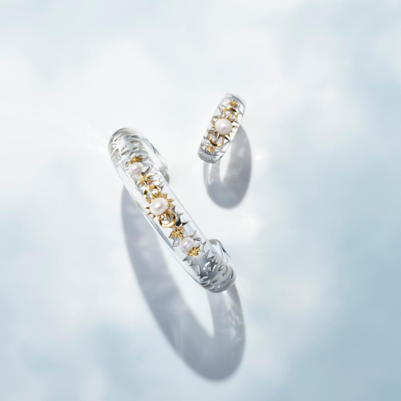 4/19発売　＜CLEAR CELESTIAL＞