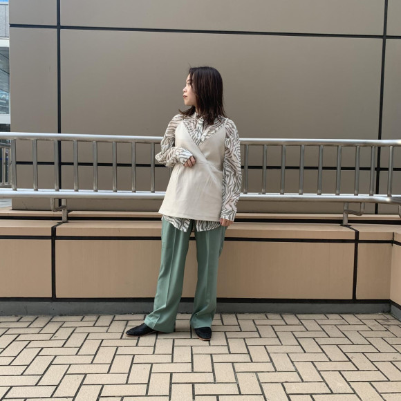 フェイクレザーキャミ