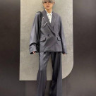 /166厘米,骨骼自然...