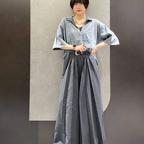 ピグメント加工を施し、ヴィンテ...