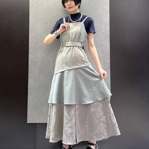 インナーは色味が異なり、気分や...