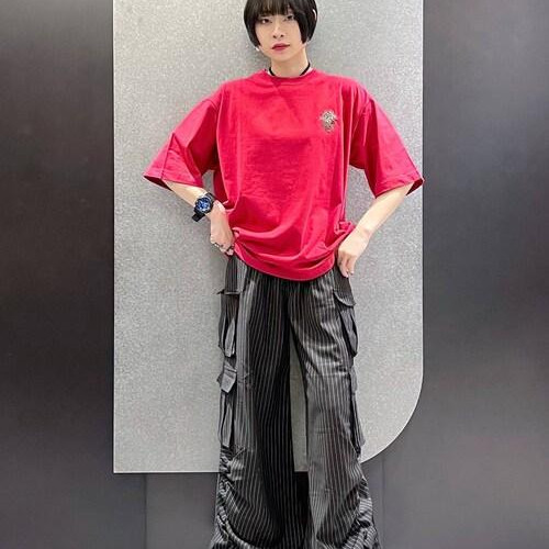 カラーTシャツはシシュウ入り！...