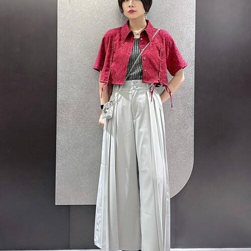 ジャガード生地を使用した高級感...