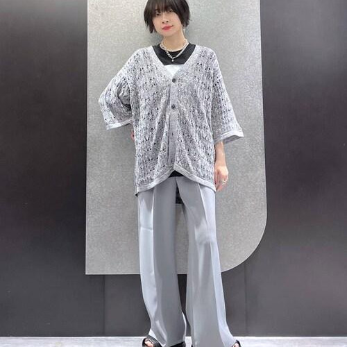 シンプルワントーンスタイリング