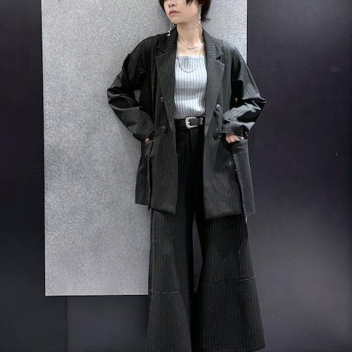 レディースのカットオフデザイン...