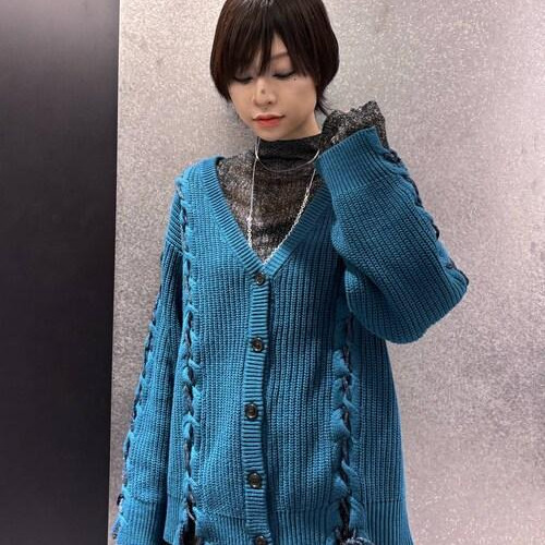 レディースのニットカーディガン...