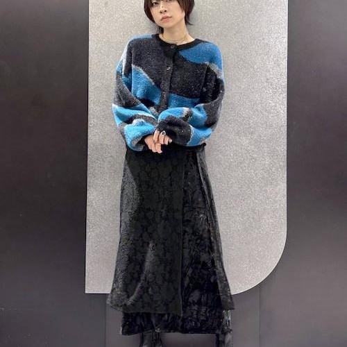 柔らかいニットフワフワでストレ...