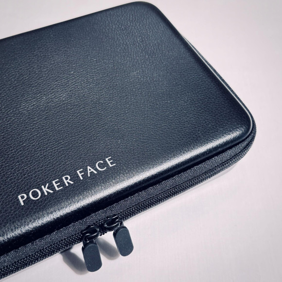 POKER FACE（ポーカーフェイス）　久々の入荷です　【メガネ収納ケース 5本用】