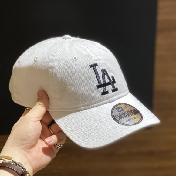 「NEWERA」定番アイテム入荷してます！