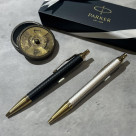 Color in everyday life! Gift recommended ballpoint pen!