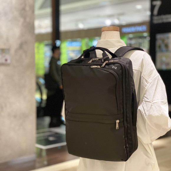 「CIE」初任給で買いたいバッグ！