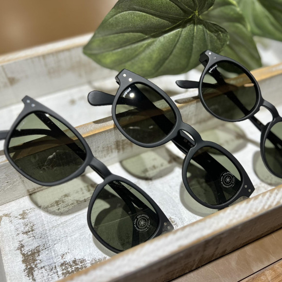 【IZIPIZ】サングラス/偏光レンズで視界をクリアに