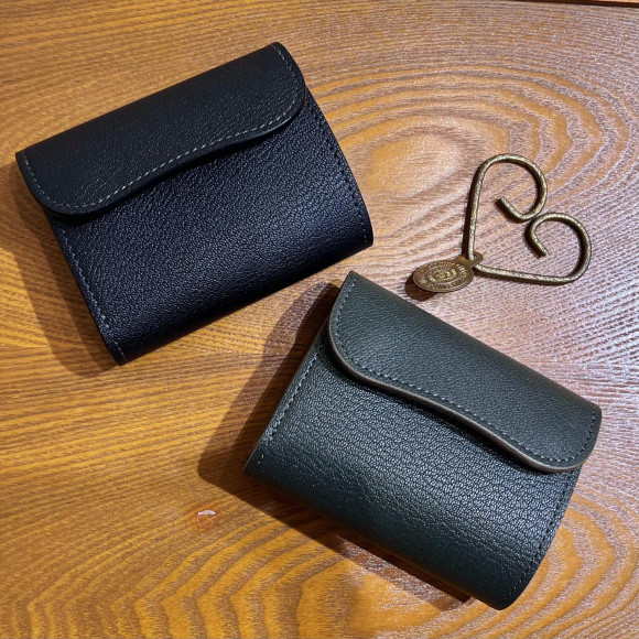 【WILDSWANS】ペア財布/記念日など、大切な方とお揃いを。