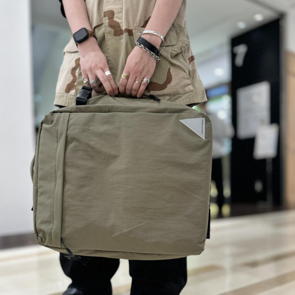 「travelバッグ」40Lの大容量！