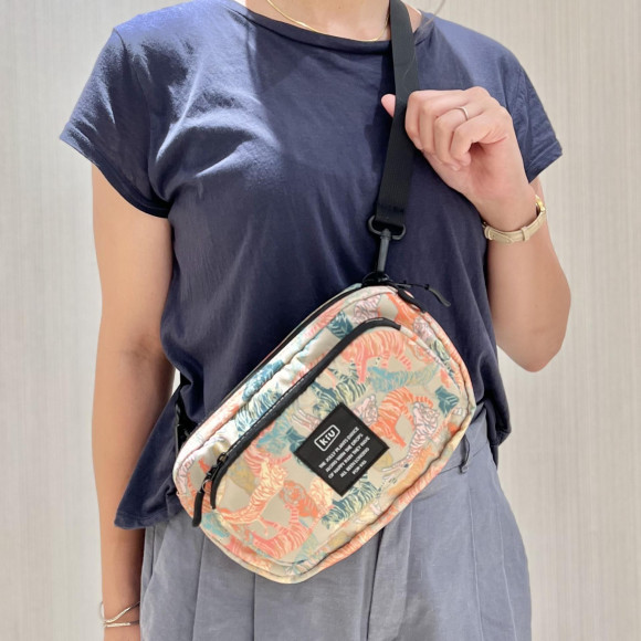 【KiU/キウ】夏休みに使いたいミニバッグはコレ！