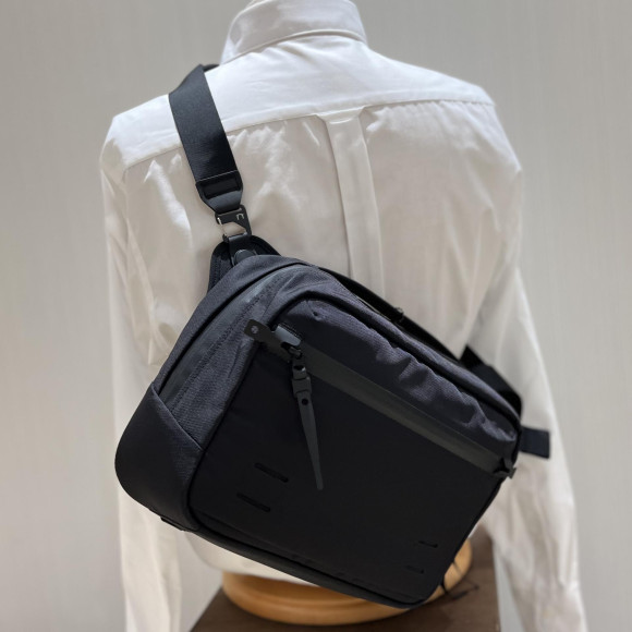 【BLACKEMBER】バイクや自転車に乗るなら、このバッグ！