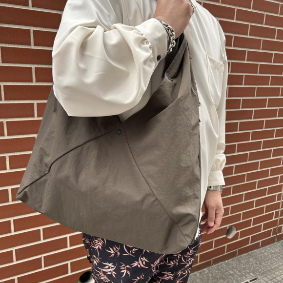 I want to use a strange bag for you!