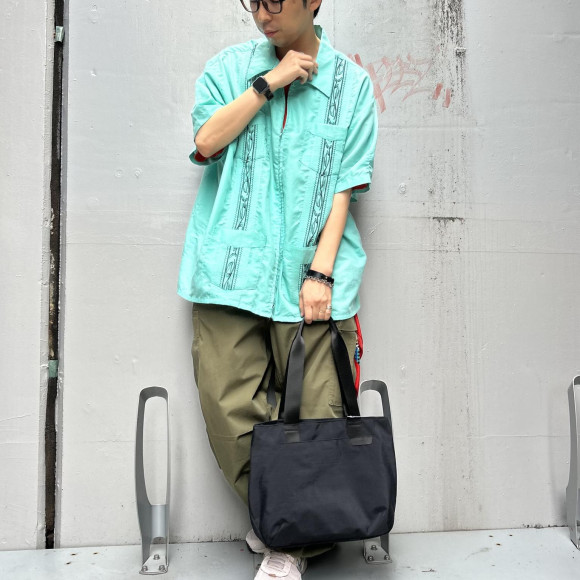 สีดำของกระเป๋าทอทแบ็ก ALPAKA ที่แนะนำ!