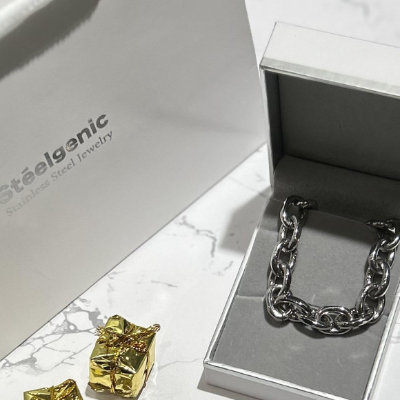 【Steelgenic】プレゼントにオススメ！