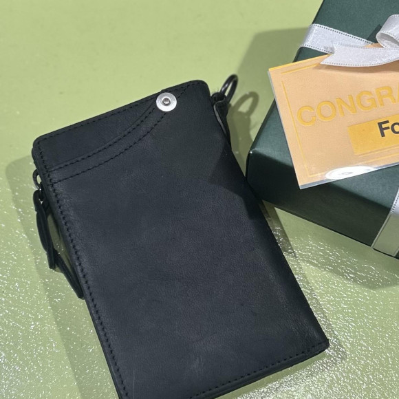 【CORBO】今年の干支、ウマ革の財布をご紹介！