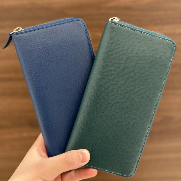 【COMPLETEWORKS WORKS】使い勝手抜群の長財布