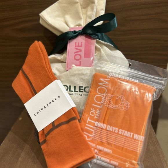 【CHICSTOCKS】【FRUITOFTHELOOM】カラーを選んであなただけのギフトを！