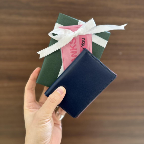 【MORPHO】送別品や卒業祝いに贈りたい名刺入れ