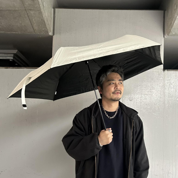 【Wpc.IZA】持ち運びやすく使いやすい折り畳み傘！