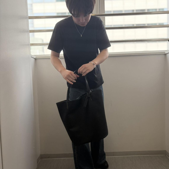 【EME】学生さんにもオススメ！オンオフ使えるトートバッグ！