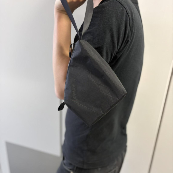 【NOMANZ_GEAR/ノーマンズギア 】高い汎用性と優秀な素材を使った自立式ポーチ！