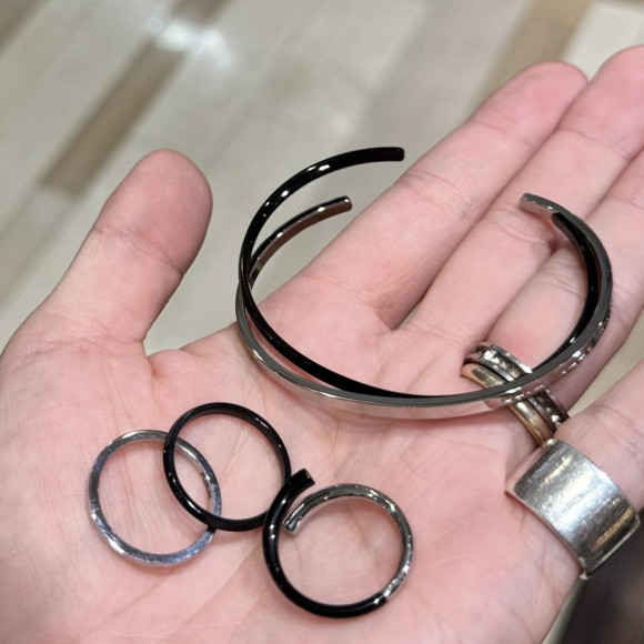 【PLUGIN/プラグイン】大人っぽいアクセサリーが気分なら。