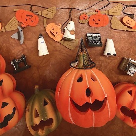 ハロウィンアイテム入荷しております！