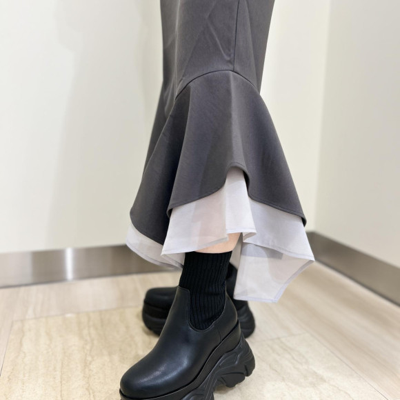 SNSバズり！大人気厚底ブーツ！
