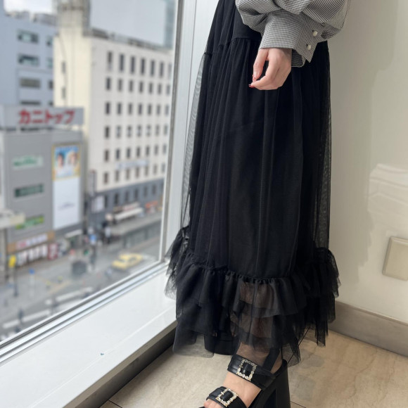 ビジュウ付きチャンキーヒールサンダル♪