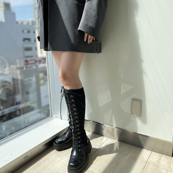 트랙 솔 레이스 업 니트롱 부츠