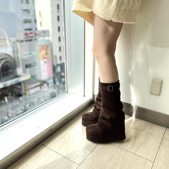 ＼厚底ウェッジソールブーツとカバーがセットになった2wayブーツ！／